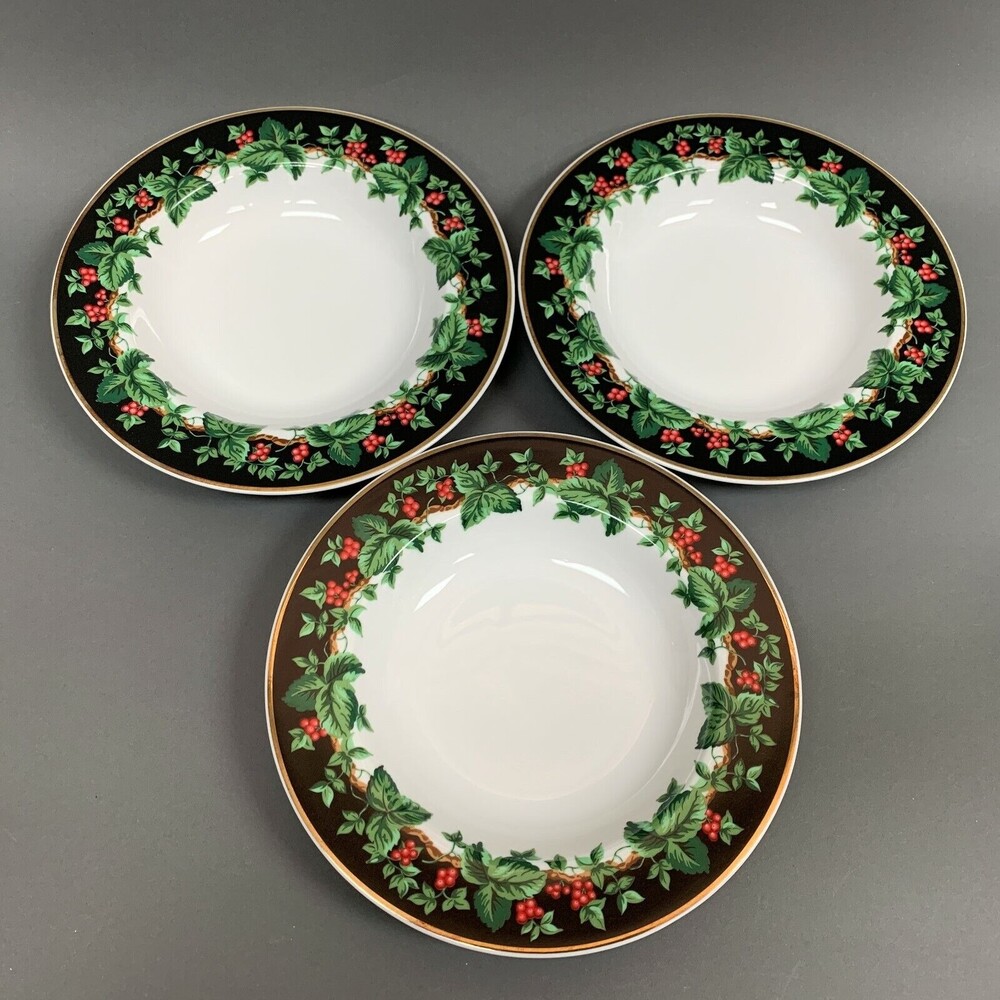 Holiday Bouquet Waverly Soup‎ Cereal Bowls Holly Berries 9 Gold Trim Lot of 3